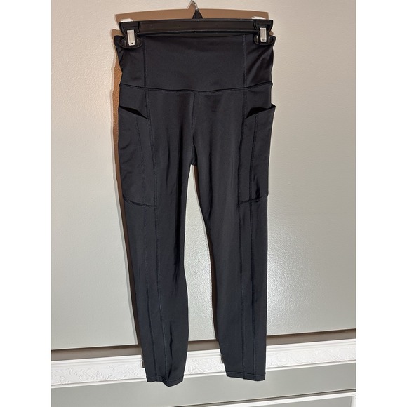 Athleta Pants - Athleta‎ Size Xs Ultimate Stash Leggings 7/8 Black